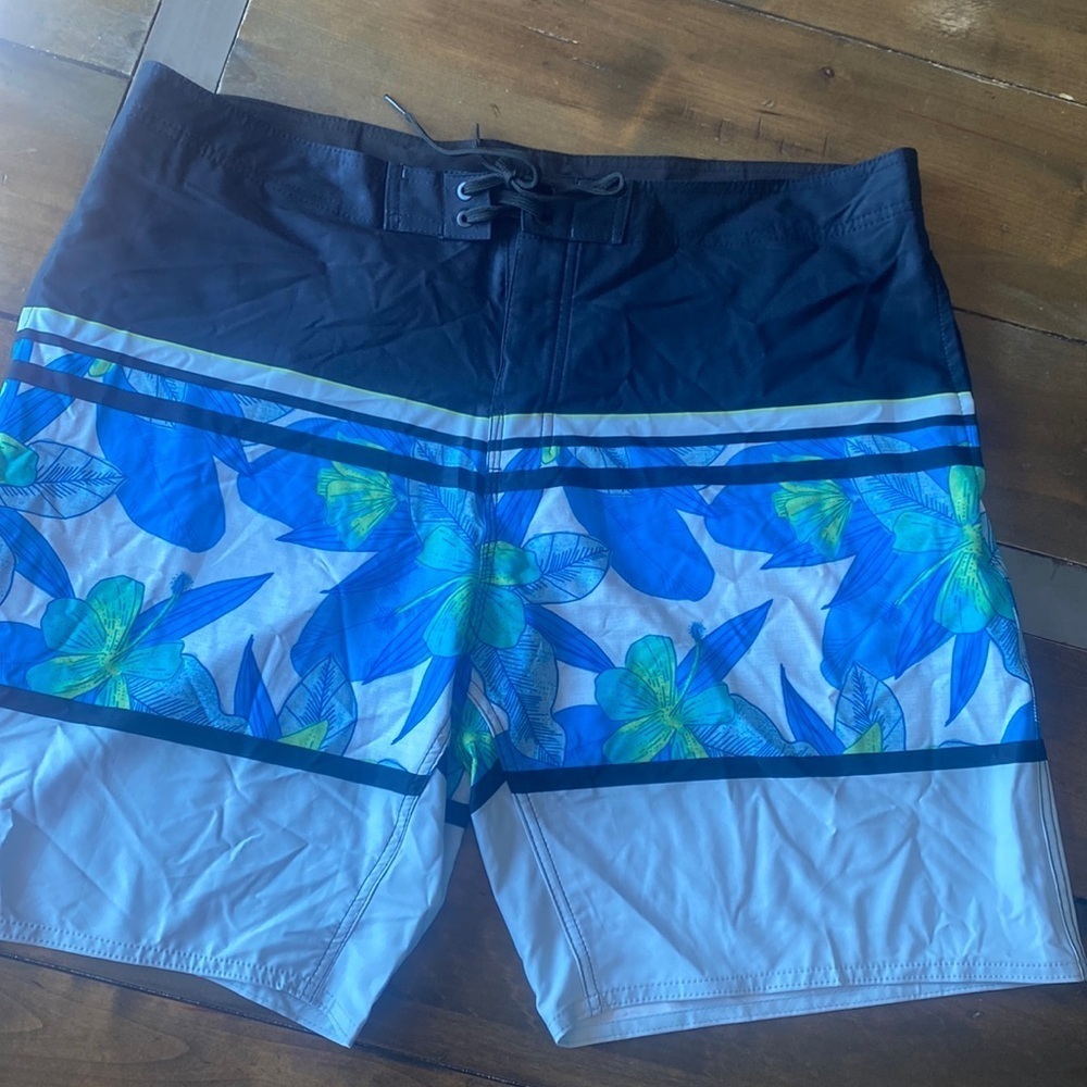 Burnside swim trunk board shorts size‎ 38